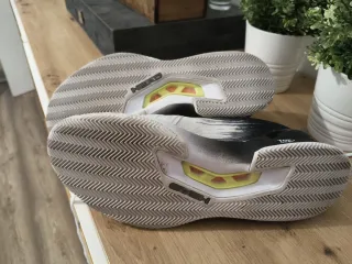 Zapatillas pádel Head negras y blancas