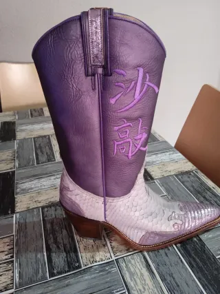 Botas Sancho Boots de Piel en lila.