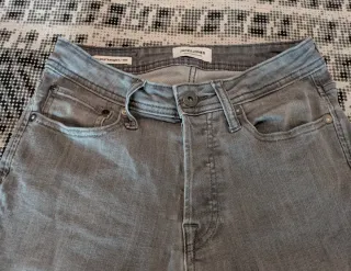 Pantalón Jack & Jones Gris Slim Straight Tim