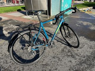 Fuji Jari 1.7 Gravel Cicloturismo Azul