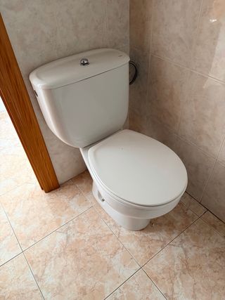 Conjunto baño: lavabo, bide, váter