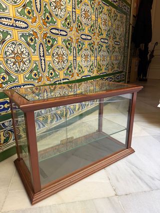 Vitrina Expositora Madera y Cristal - Ralph Lauren