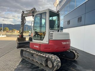 Retroexcavadora Takeuchi TB 180 FR