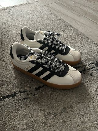 Zapatillas Adidas Talla 45.5 Nuevas