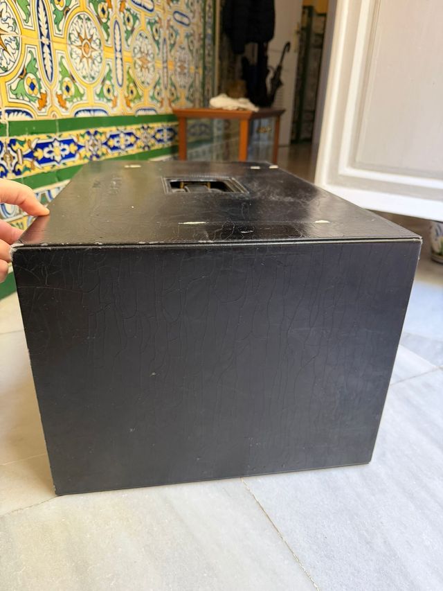 JOYERO EXPOSITOR BVLGARI - FORMATO MALETÍN