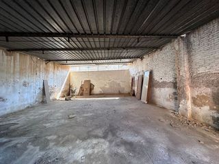 Nave industrial en venta en Benicalap en Valencia