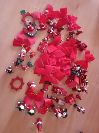 Decorazioni Natalizie Fiocchi Rossi e Legno