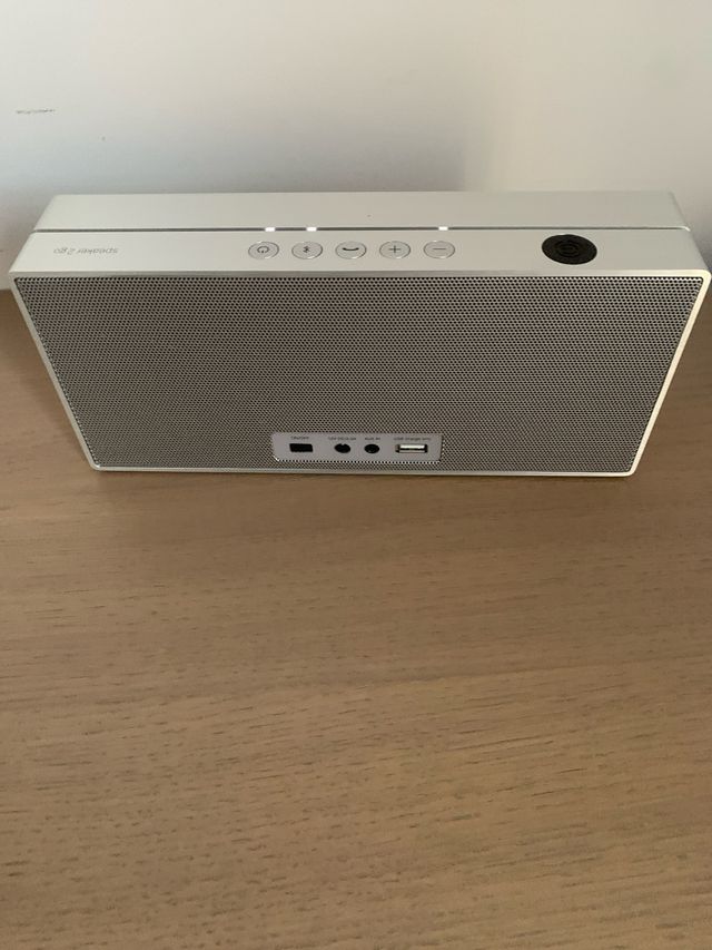 Altavoz Loewe Speaker 2 Go Bluetooth Plata/Blanco