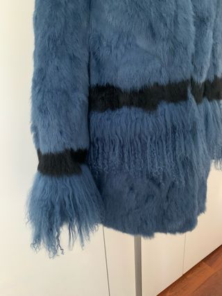 Chaquetón Piel Diseño Azul y Negro. Nuevo