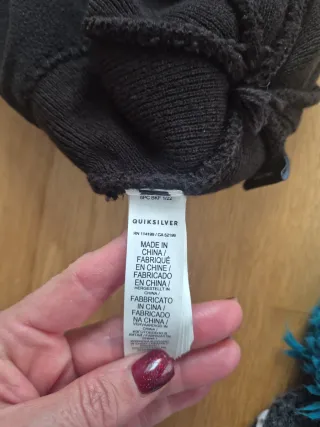 Gorro Quiksilver azul y negro