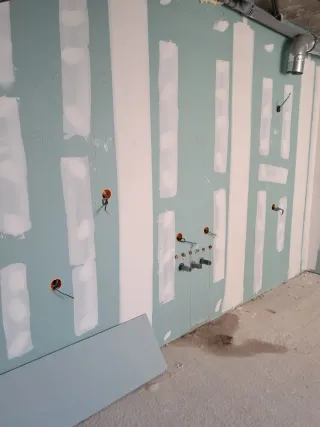 Albañil, electricista, fontanero,pintor