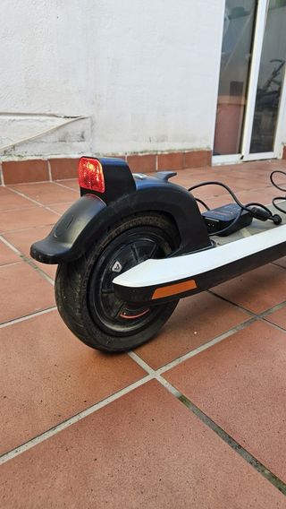 Patinete Eléctrico NIU KQI2 Pro, 40km autonomía.