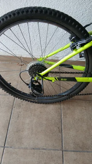 Bicicleta montaña Btwin 24 Niñ@s.