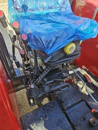 Tractor sin cabina 504