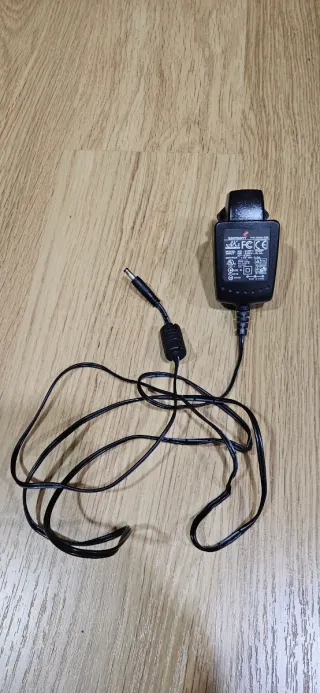 Cargador Tomtom 4D00.008 5V 2A