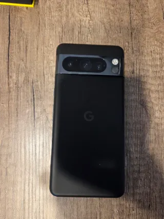 Google Pixel 8 Pro 128GB Negro + Accesorios