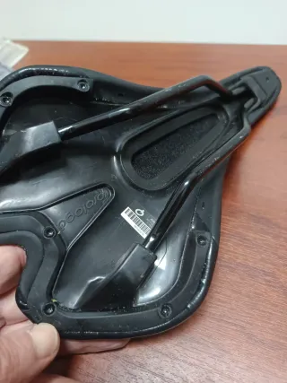 Sillín de bicicleta negro Prologo