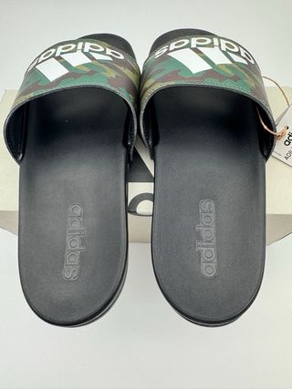 Adidas Chanclas Adilette Comfort, talla 40.5