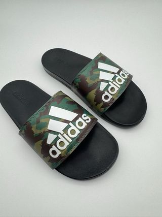 Adidas Chanclas Adilette Comfort, talla 40.5