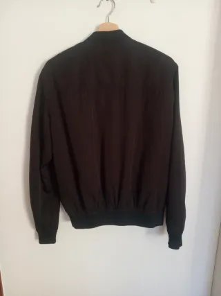 Bomber Negra Bershka