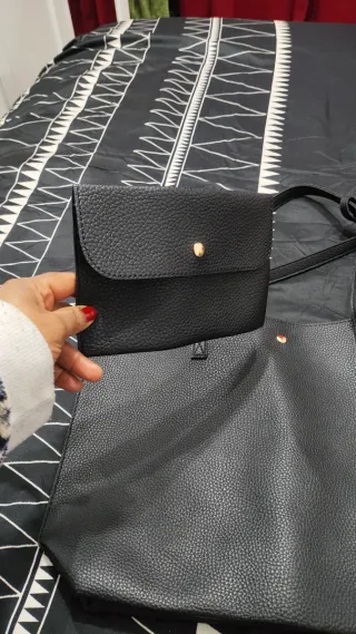 Bolso negro mujer con monedero