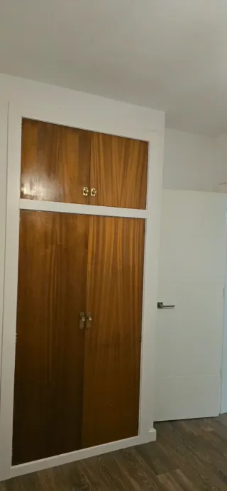 Carpinterias en general, electricidad, reformas..