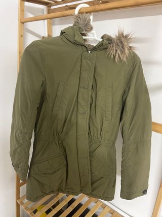 Chaqueta de invierno con capucha