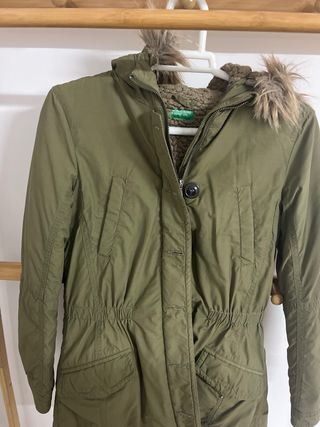 Chaqueta de invierno con capucha