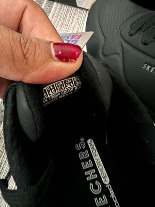 Zapatillas Skechers talla 37.5 a estrenar