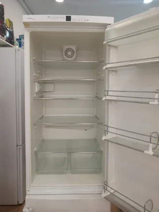 Nevera Liebherr con garantía y transporte