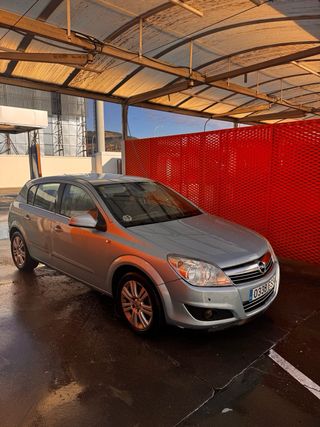 Opel Astra 2009