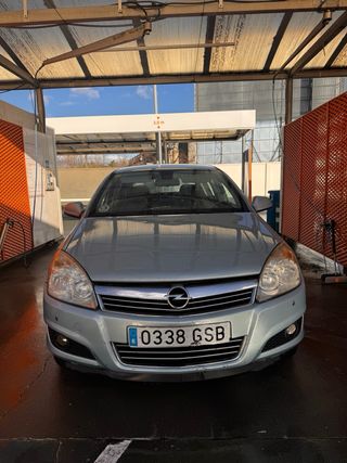 Opel Astra 2009