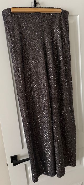 Pantalón recto lentejuelas gris