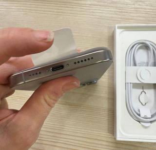 iPhone 16 Pro Max Plata