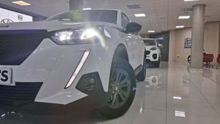 Peugeot 2008 1.5 BlueHDi 2022.