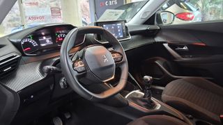 Peugeot 2008 1.5 BlueHDi 2022.