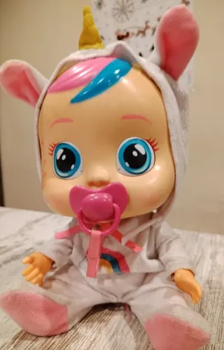 Bebé Llorón Unicornio con Pijama