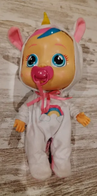 Bebé Llorón Unicornio con Pijama
