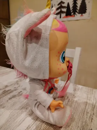Bebé Llorón Unicornio con Pijama