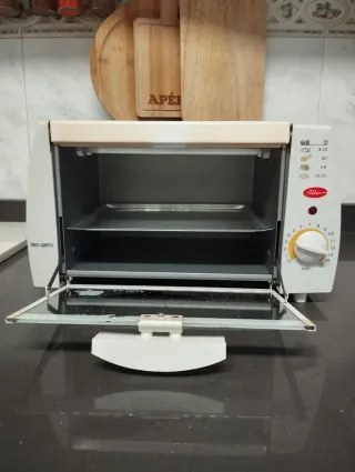 MINI HORNO ELÉCTRICO PARA BOLLERÍA