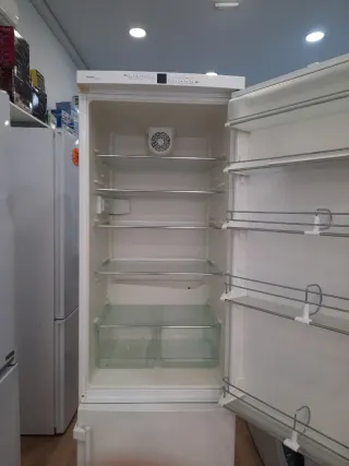 Nevera Liebherr con garantía y transporte