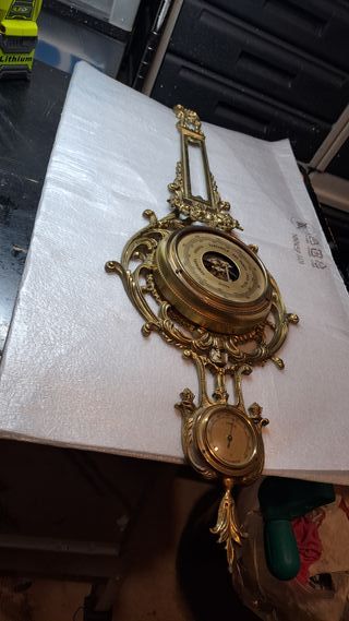 Barometro Antico in Ottone