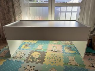 Mesa de juegos DUNDRA con almacenaje