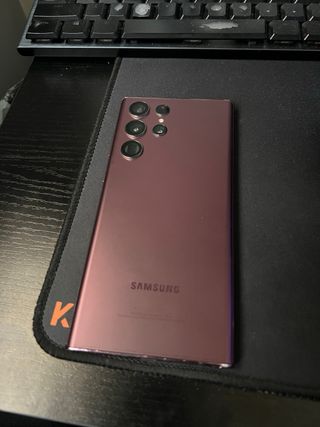 Samsung S22 Ultra - Detalle Pantalla