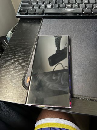 Samsung S22 Ultra - Detalle Pantalla