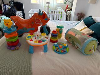 Lote de juguetes infantiles