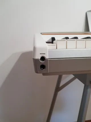 Korg SP 250 Piano Digital Blanco 88 Teclas