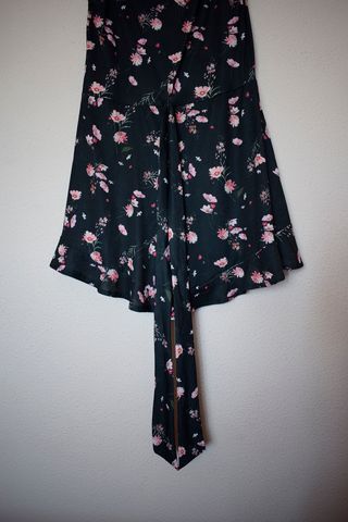 Mono corto floral negro