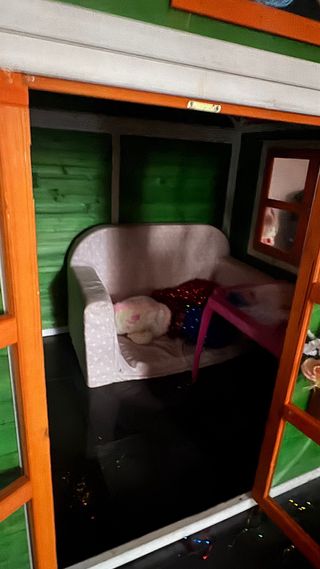 Casita de madera infantil