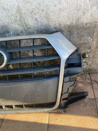 Parrilla Audi